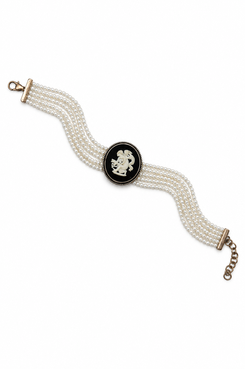 Vintage Italian Wedgwood necklace