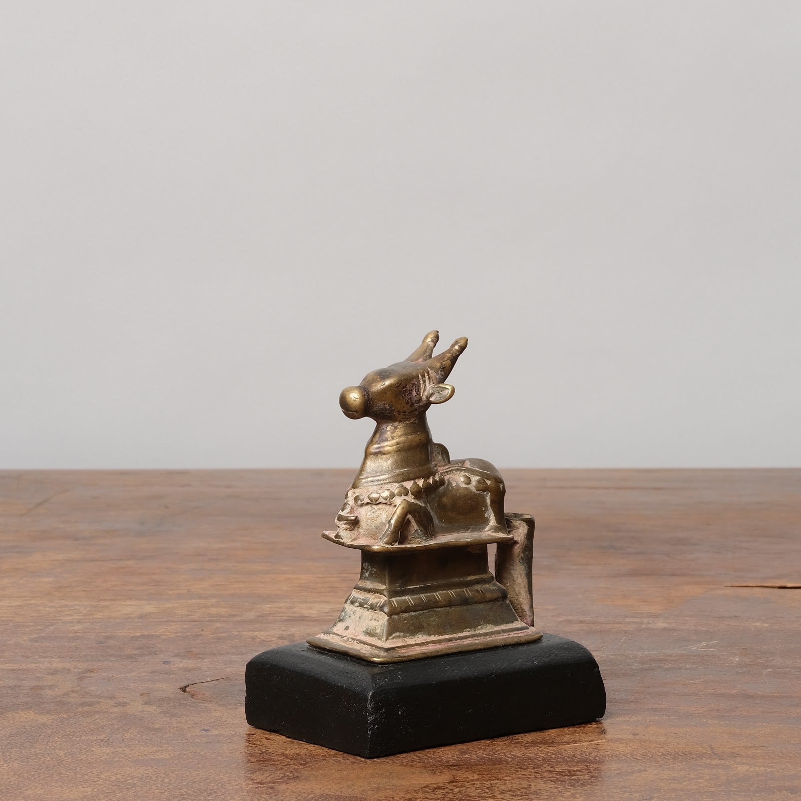 Traditional Vintage Brass Nandi