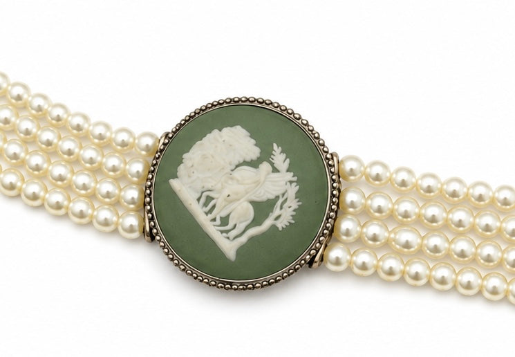 Vintage Italian Wedgwood necklace