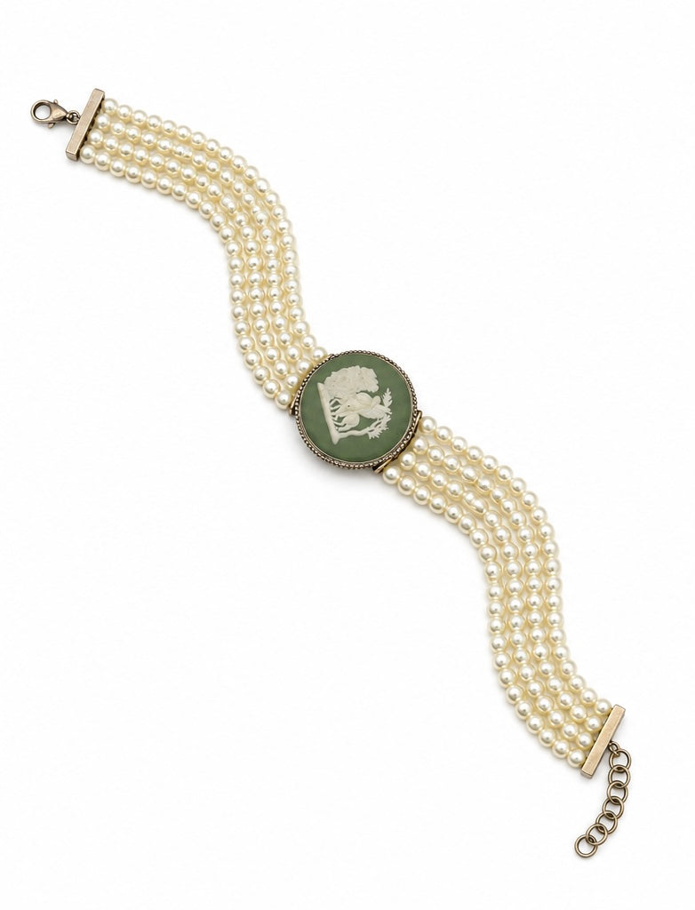 Vintage Italian Wedgwood necklace