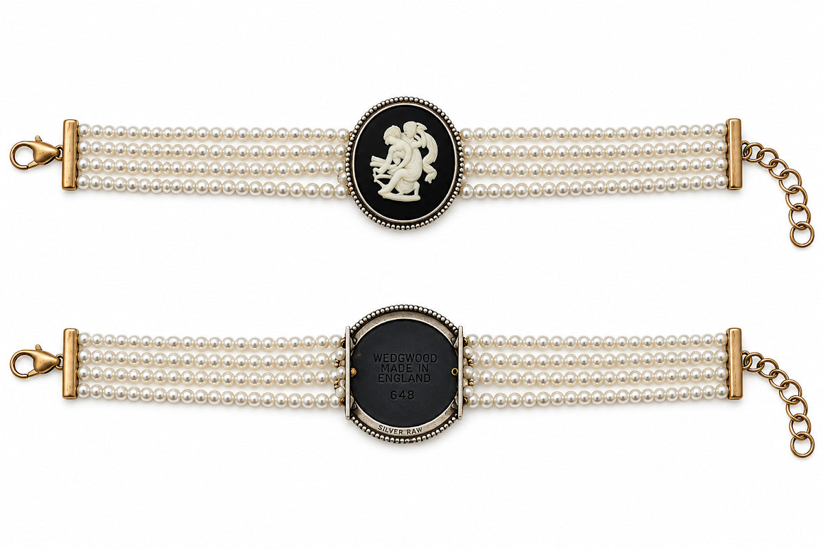 Vintage Wedgwood Pearl Bracelet (BBS_MWCB007)