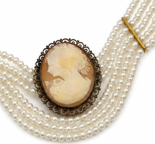 Vintage Italian Cameo necklace
