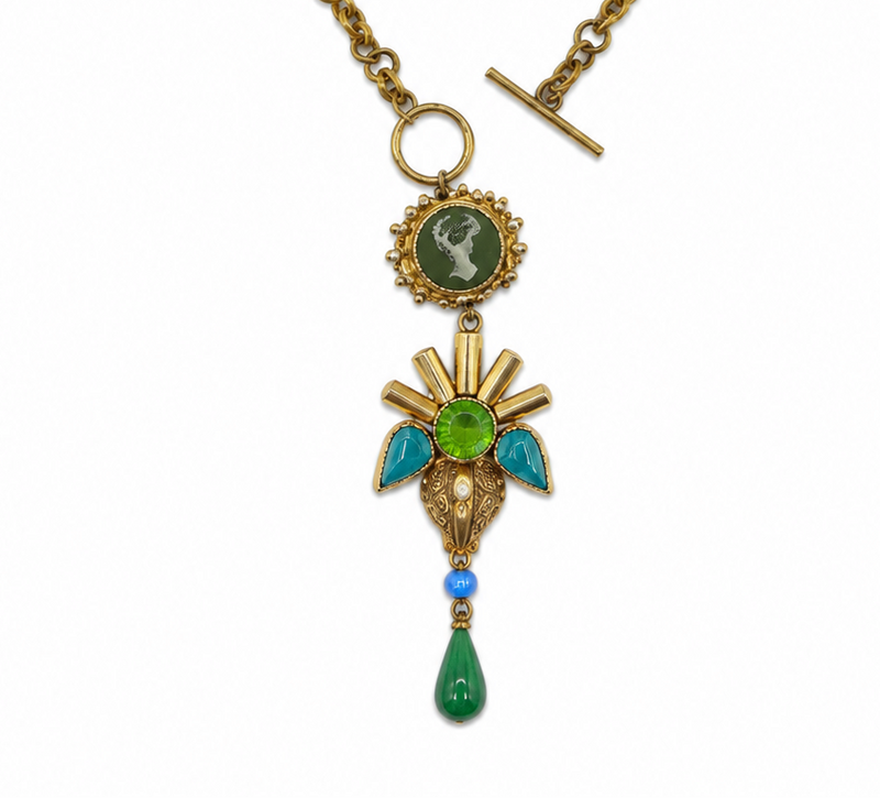 Vintage Wedgwood Necklace
