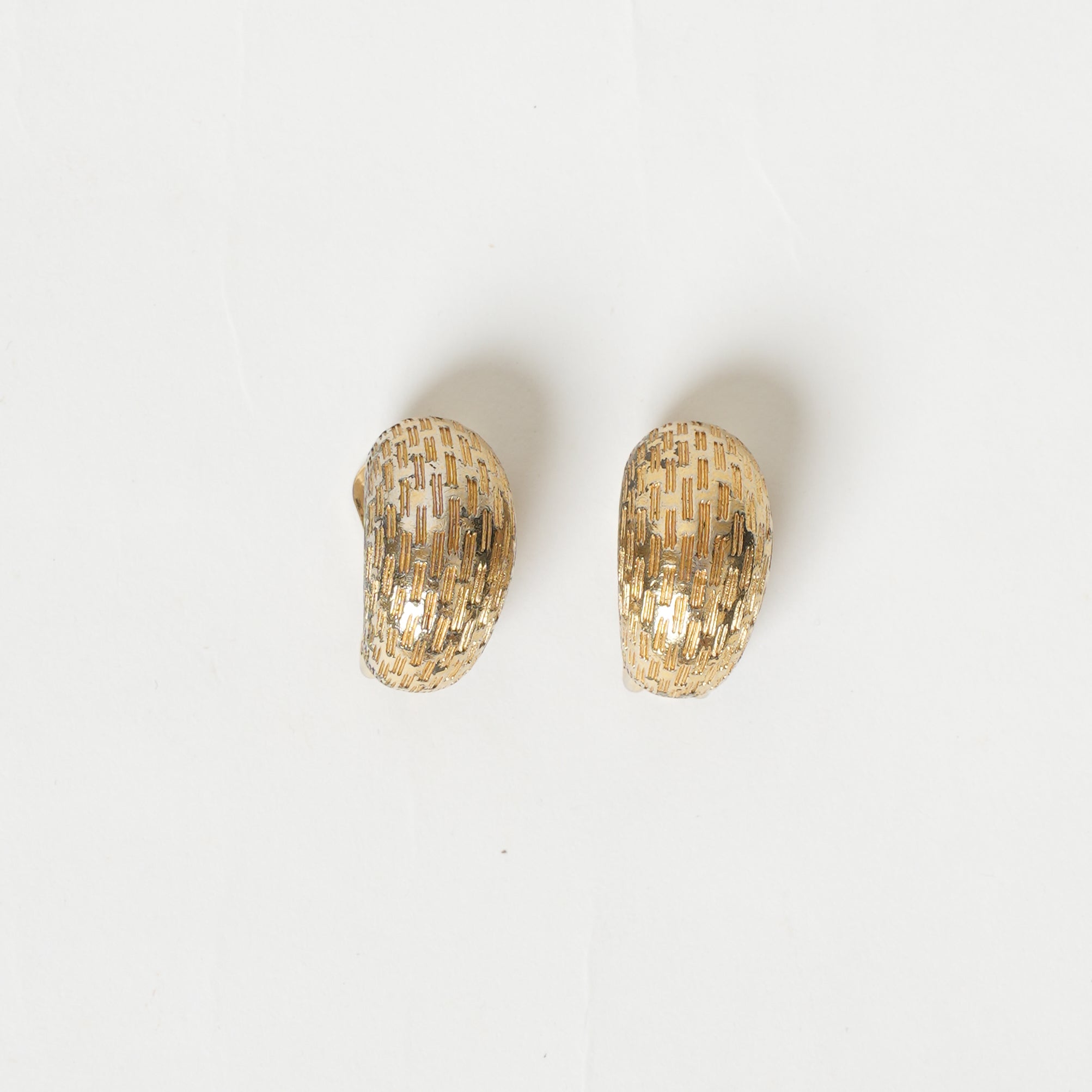 VINTAGE CHRISTIAN DIOR EARRINGS - beg borrow steal studio