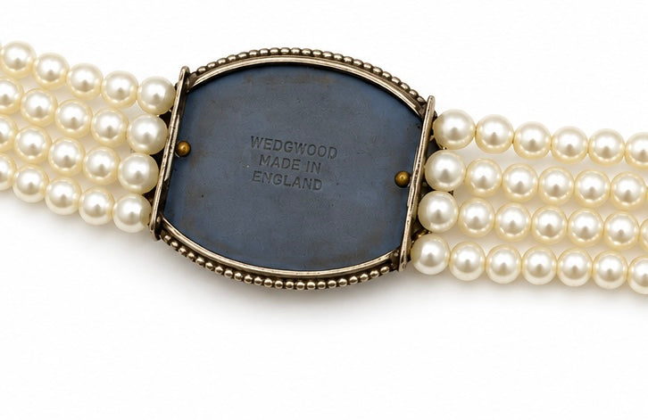 Vintage Italian Wedgwood necklace