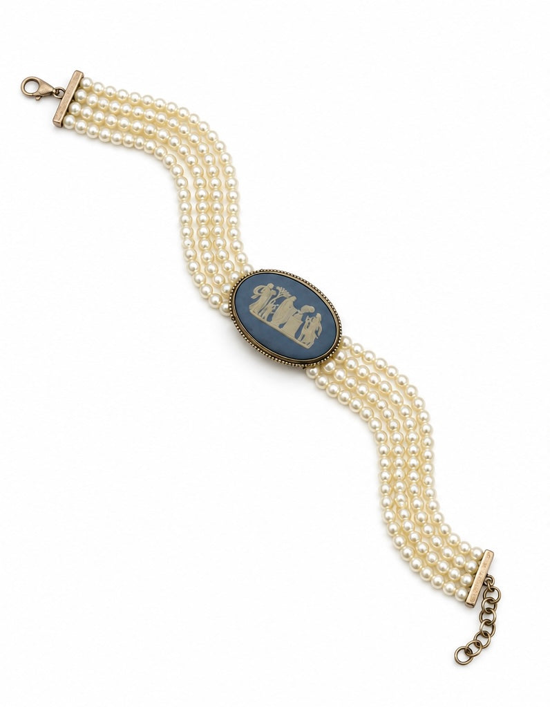 Vintage Italian Wedgwood necklace