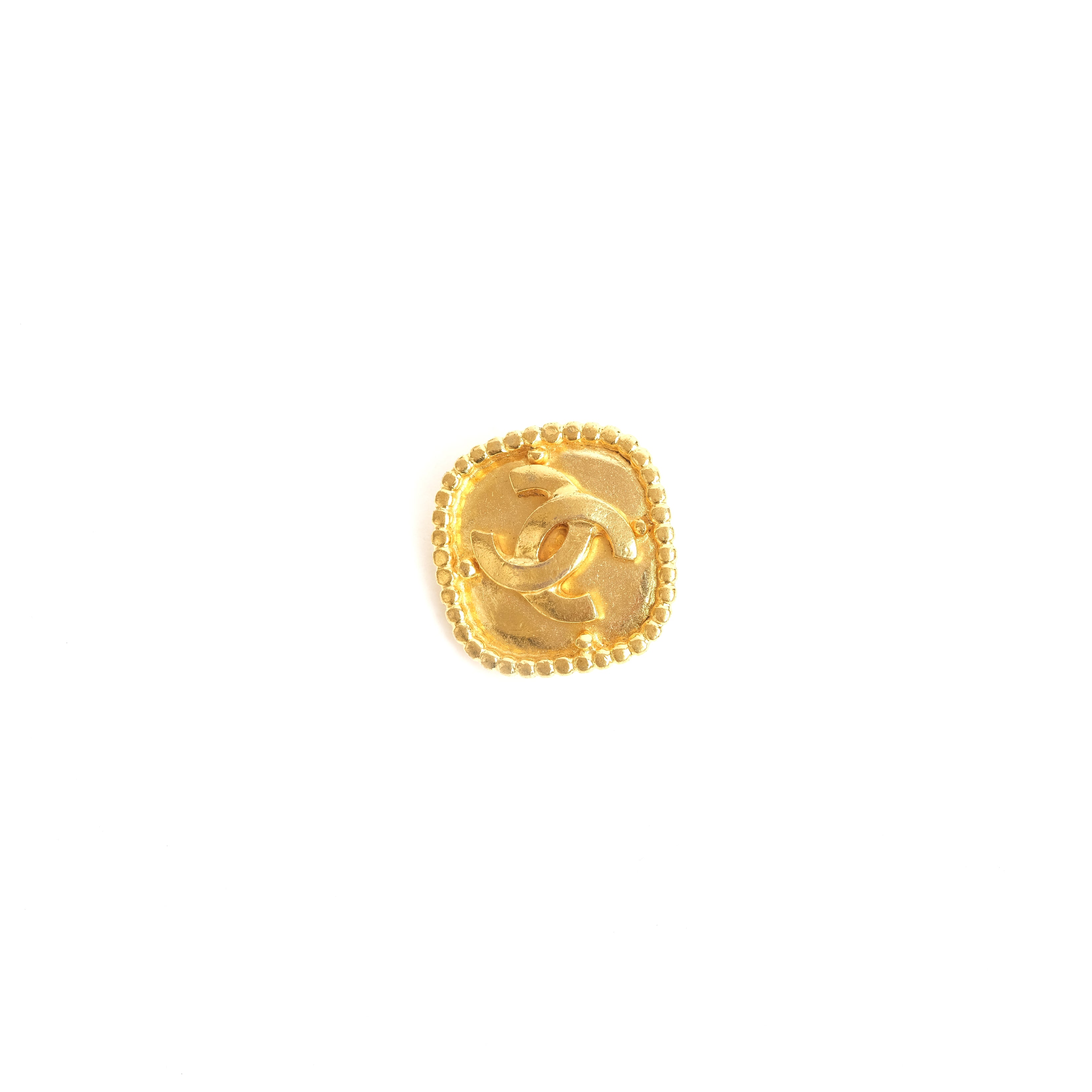 VINTAGE CHANEL CUSHION SQUARE CC EARRINGS - beg borrow steal studio