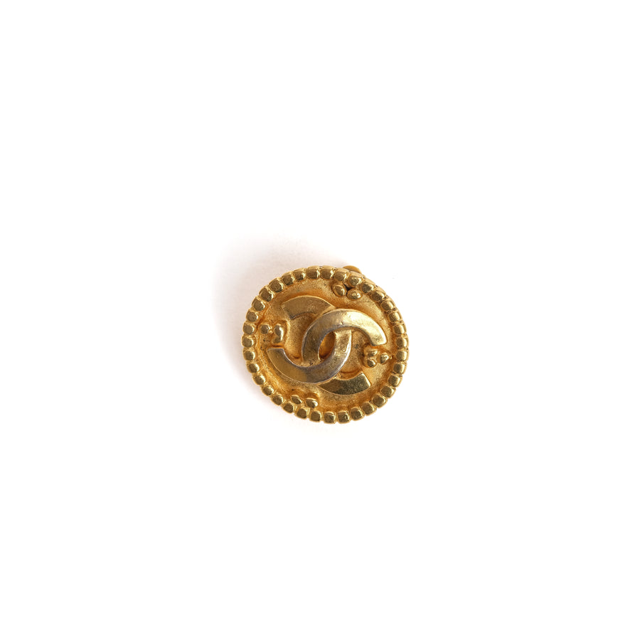 VINTAGE CHANEL CC LOGO ROUND ROPE EARRINGS
