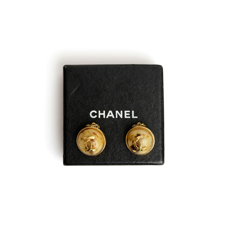 VINTAGE CHANEL FAUX TORTOISESHELL EARRINGS - beg borrow steal studio