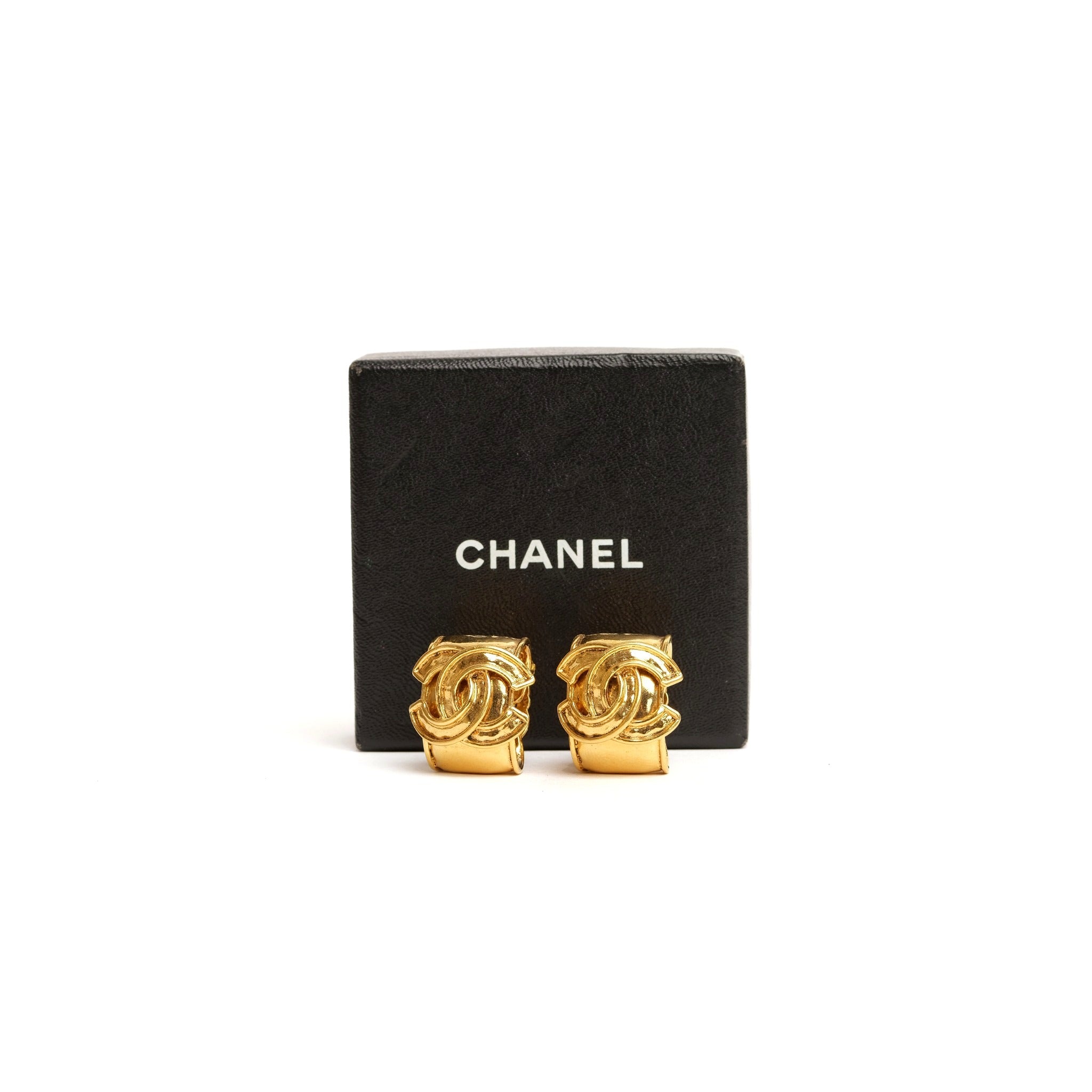 VINTAGE CHANEL CC EARRINGS - beg borrow steal studio