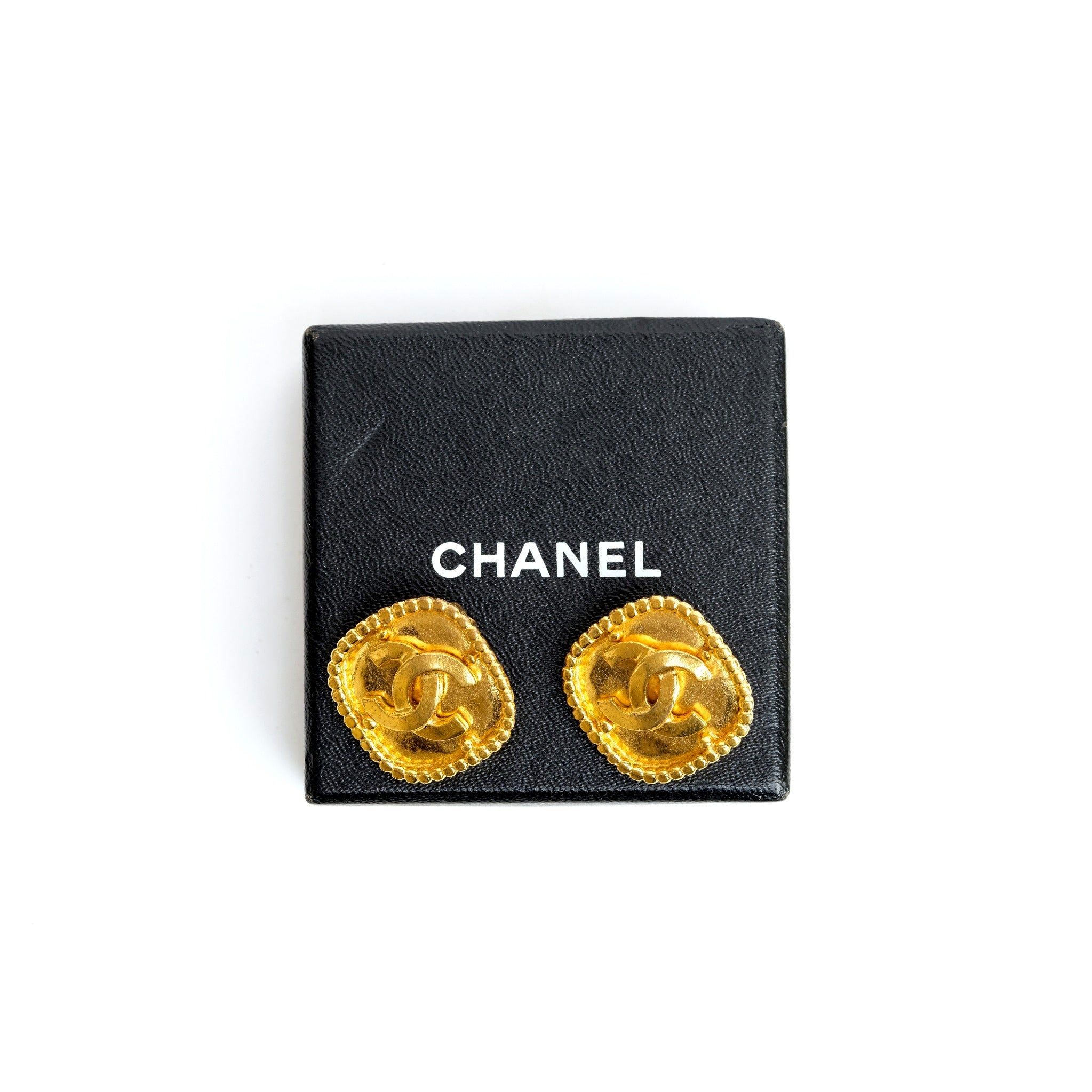 VINTAGE CHANEL CUSHION SQUARE CC EARRINGS - beg borrow steal studio