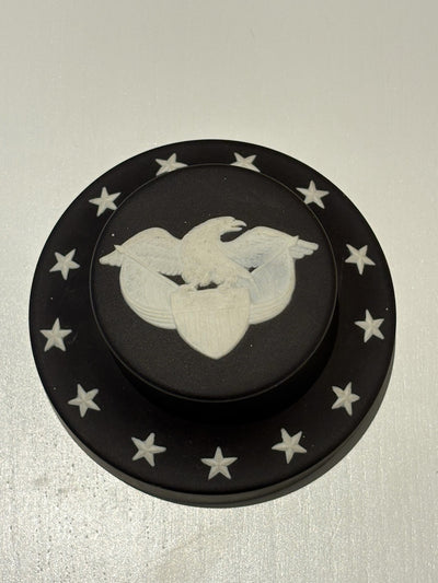 Wedgwood Table Weight - BBS_NA026