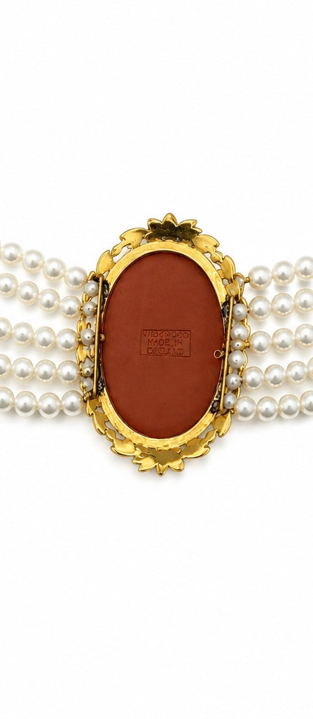 Vintage Italian Wedgwood necklace