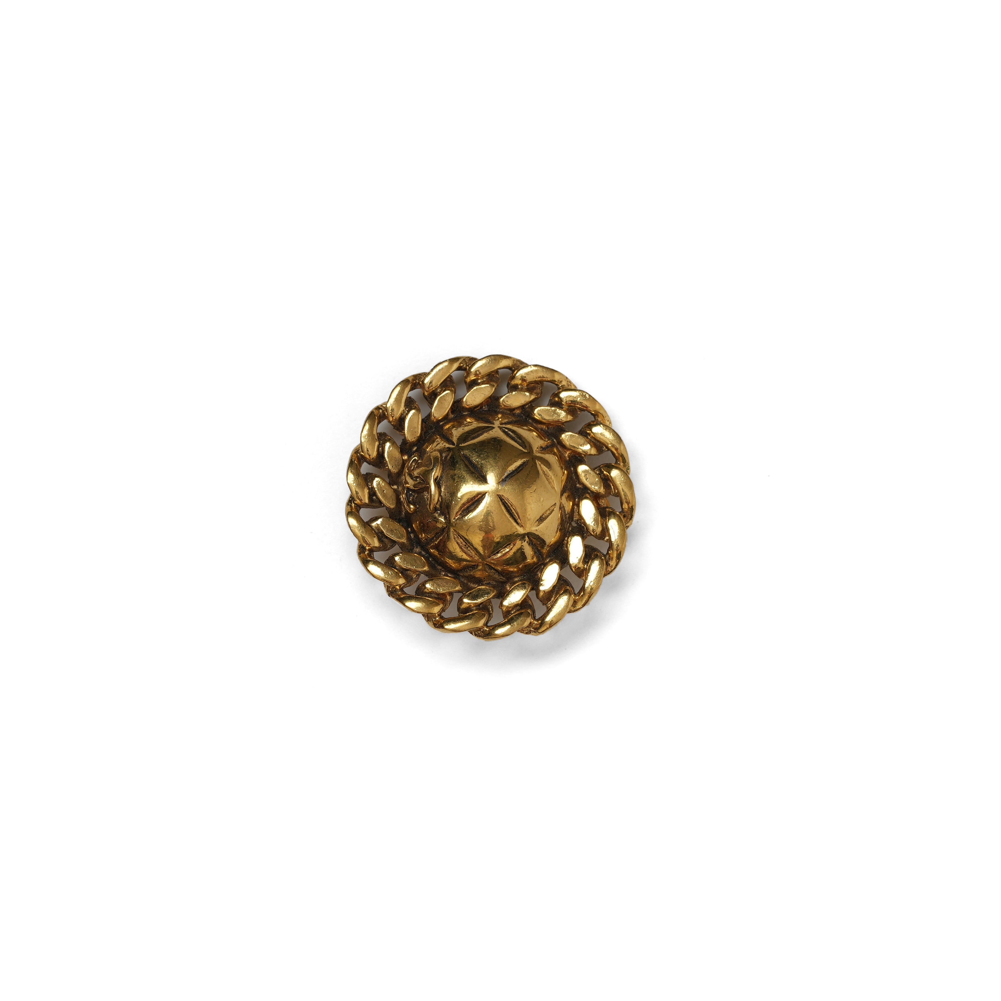 VINTAGE CHANEL QUILTED GOURMETTE CHAIN EDGE EARRINGS - beg borrow steal studio