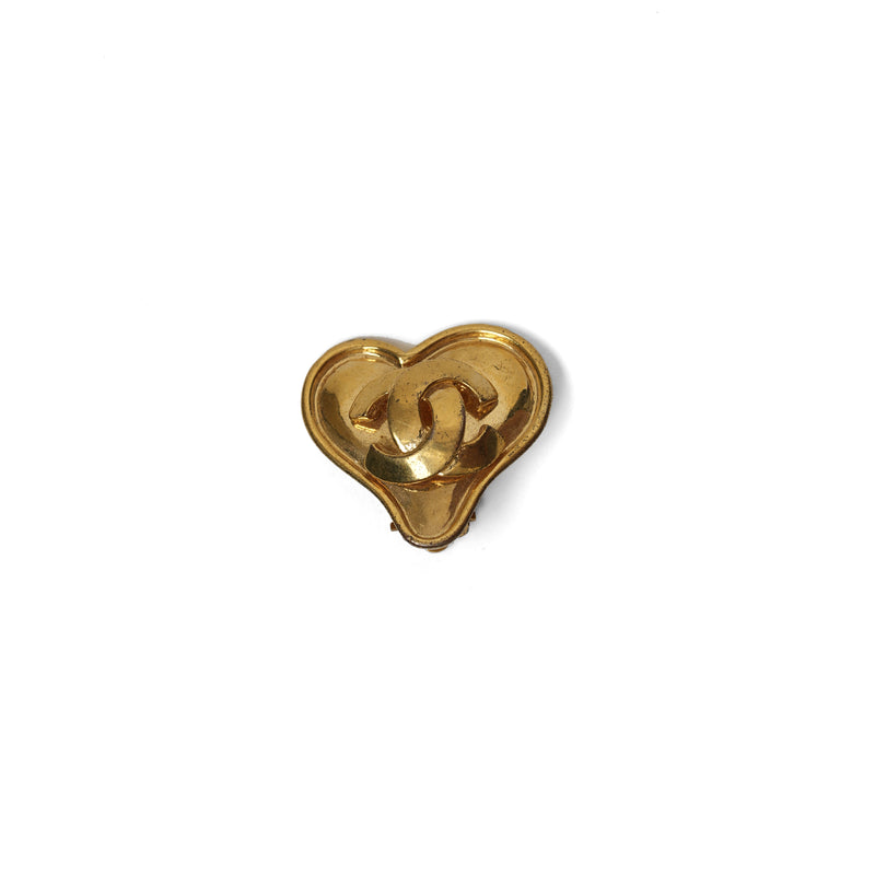 VINTAGE CHANEL CC HEART MOTIF EARRINGS - beg borrow steal studio