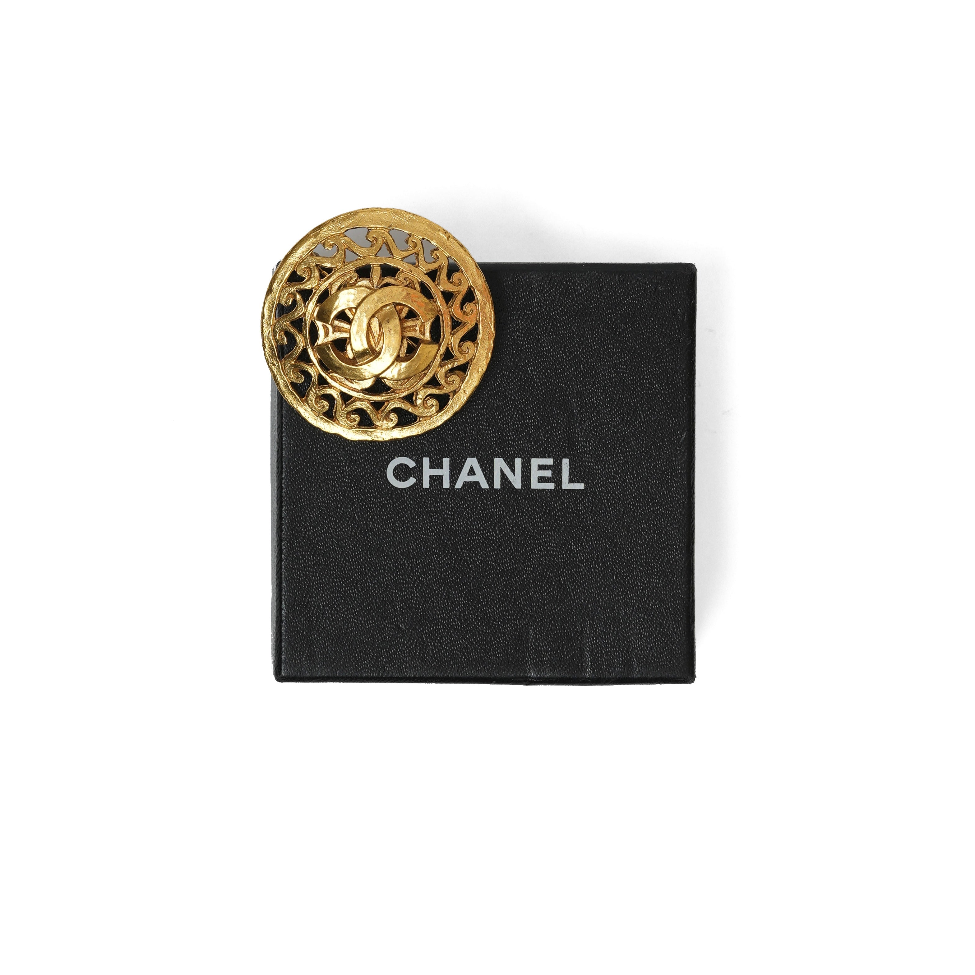 Vintage Chanel CC Medallion Brooch - beg borrow steal studio