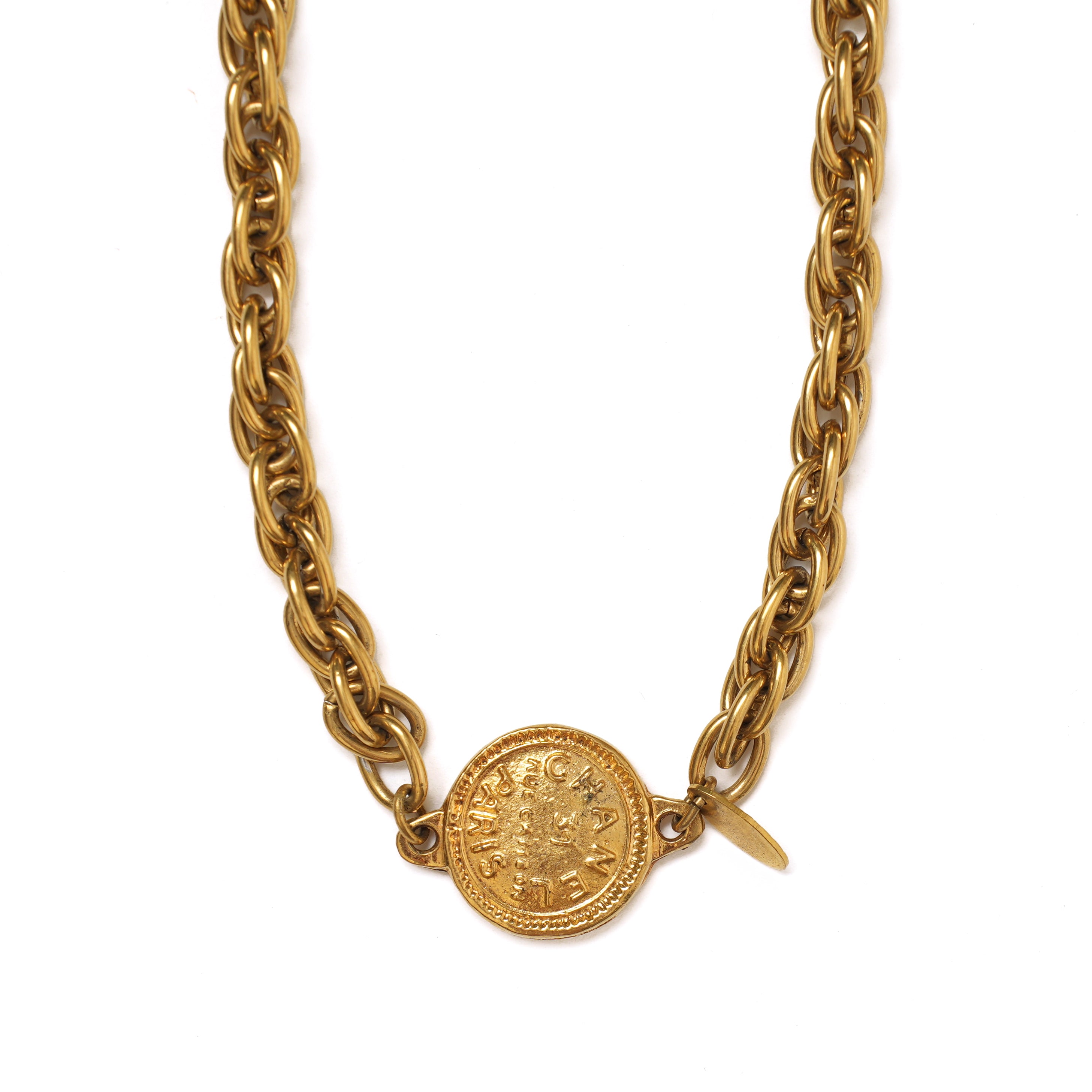 VINTAGE CHANEL CHAIN LINK WITH ONE SMALL POCOIN NECKLACE - Beg Borrow Steal Studio