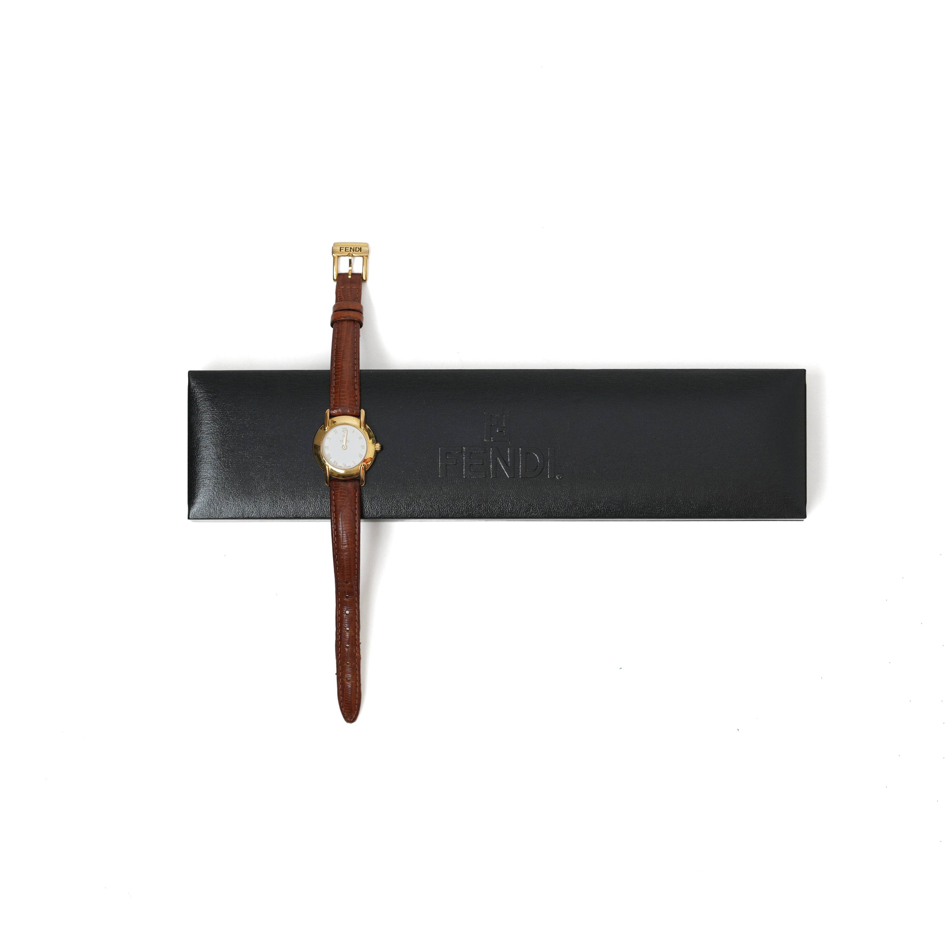 Vintage Fendi Orologi Round Leather Strap Watch - beg borrow steal studio