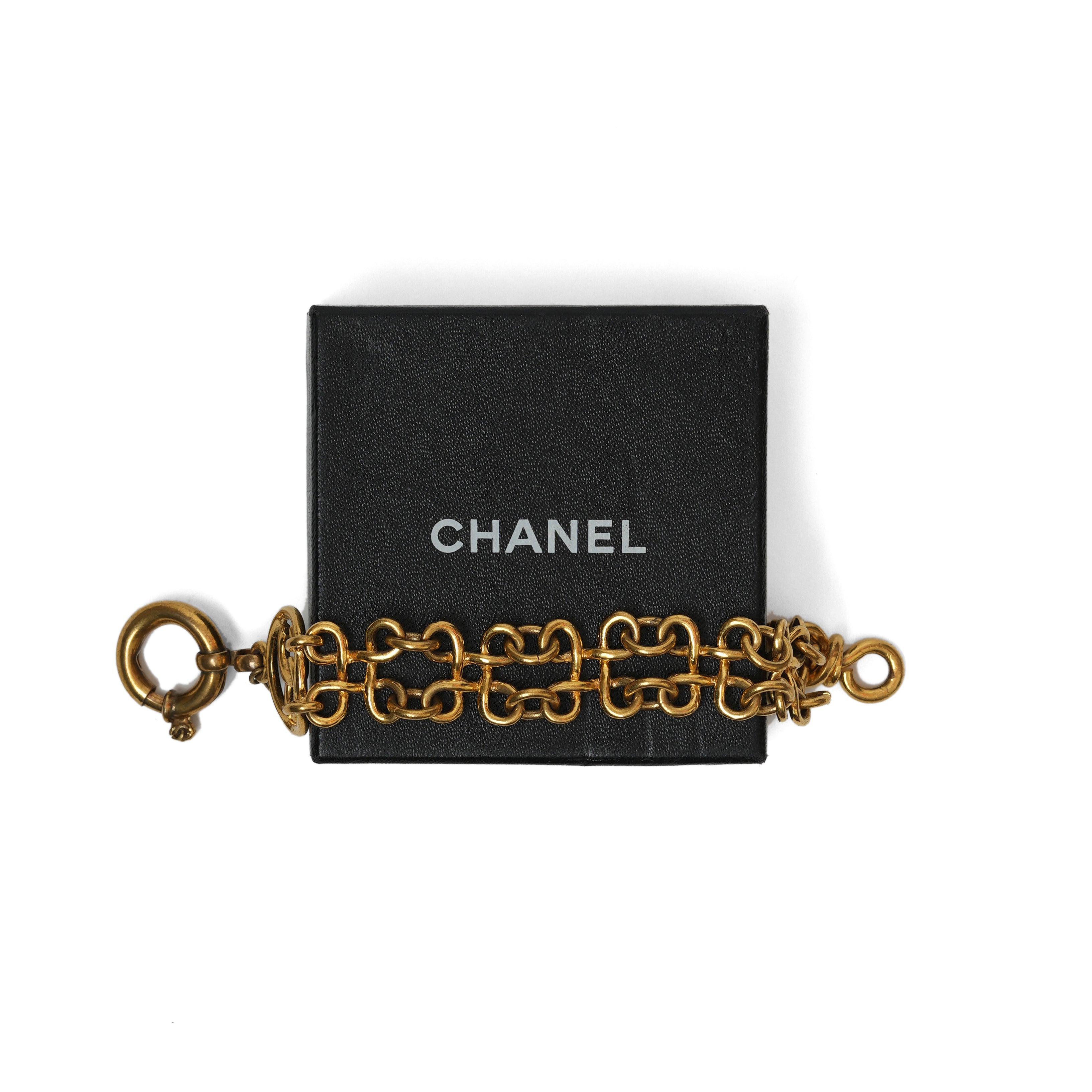 Vintage Chanel Clover/Filigree Link CC Charm Bracelet - beg borrow steal studio