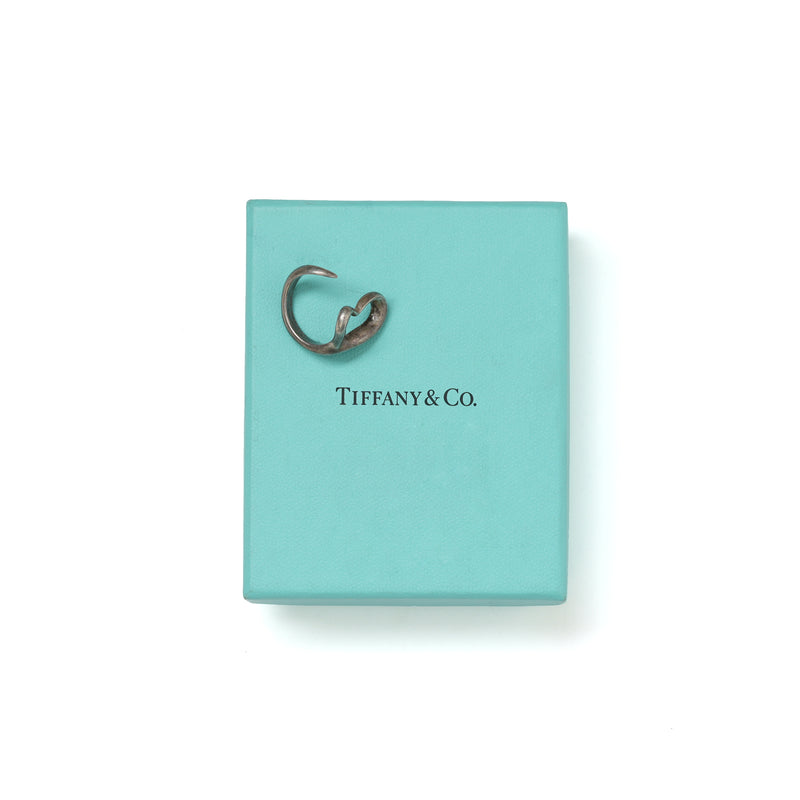 Vintage Tiffany & Co. Paloma Picasso Loving Heart Wire Ring