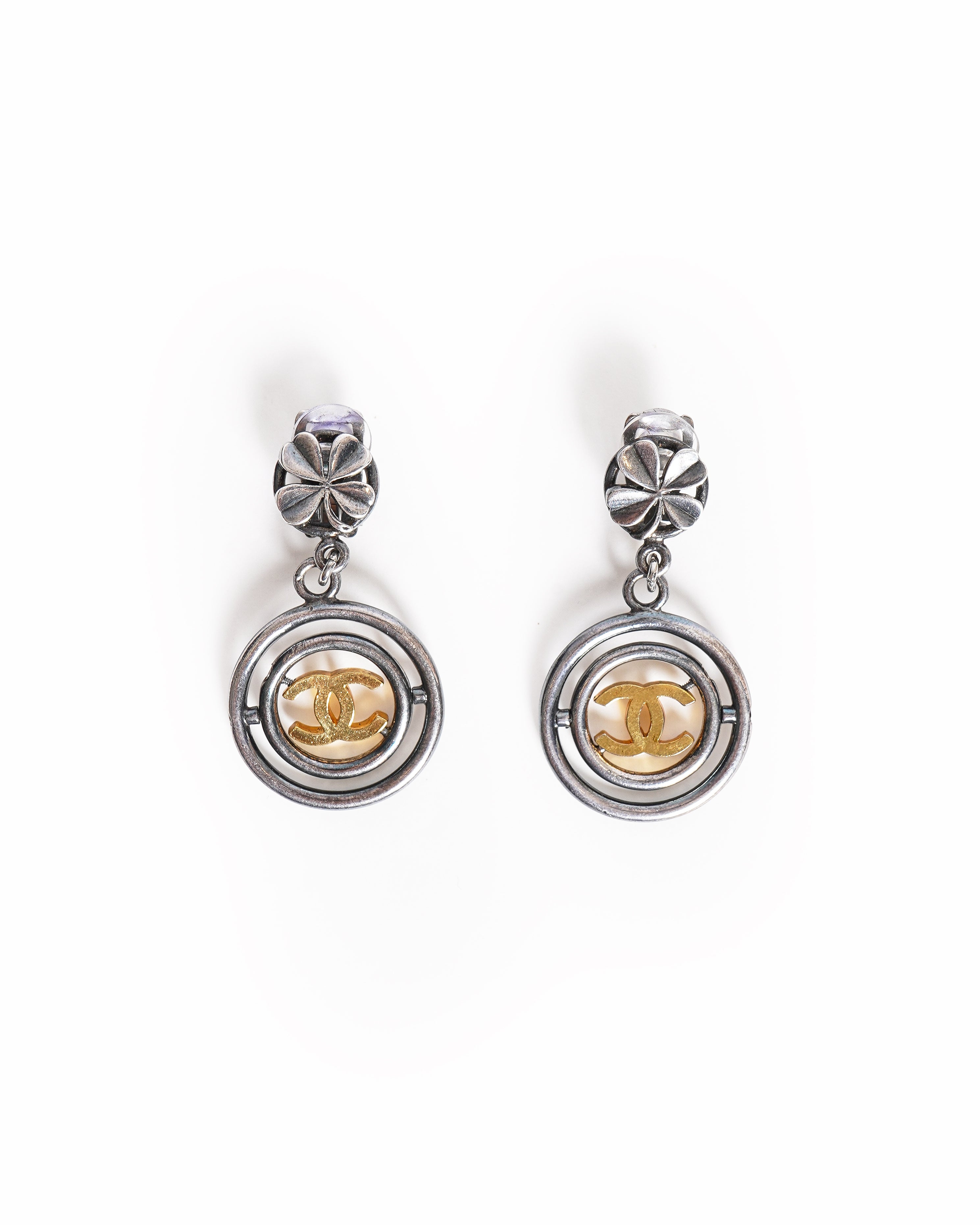 Vintage Chanel CC Logos Clover Dangle Earrings. - beg borrow steal studio