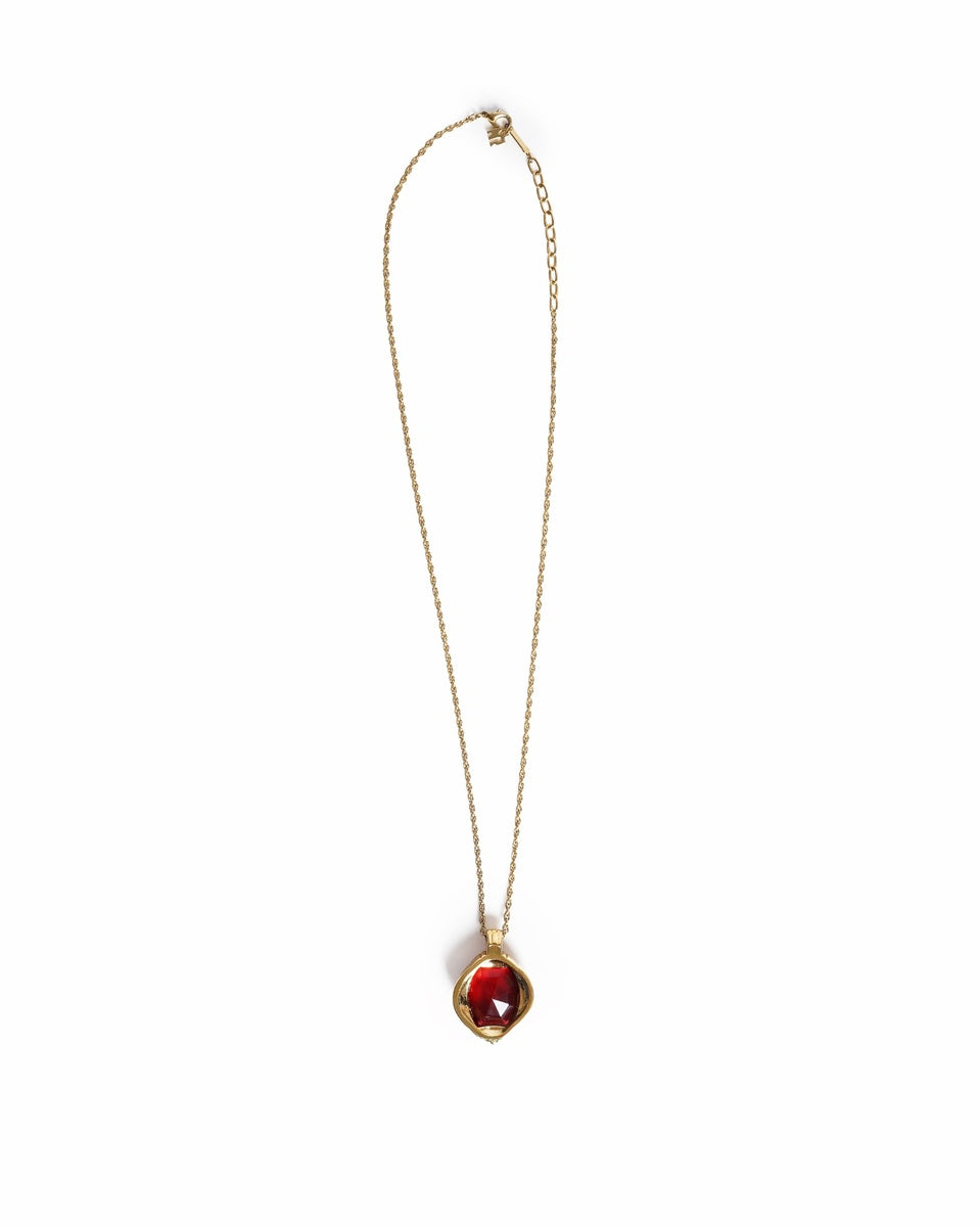 Vintage Nina Ricci Red Cabochon Crystal Pendant Necklace