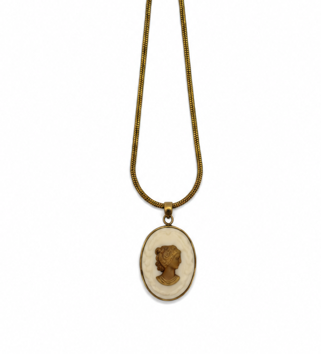 Vintage Cameo Necklace