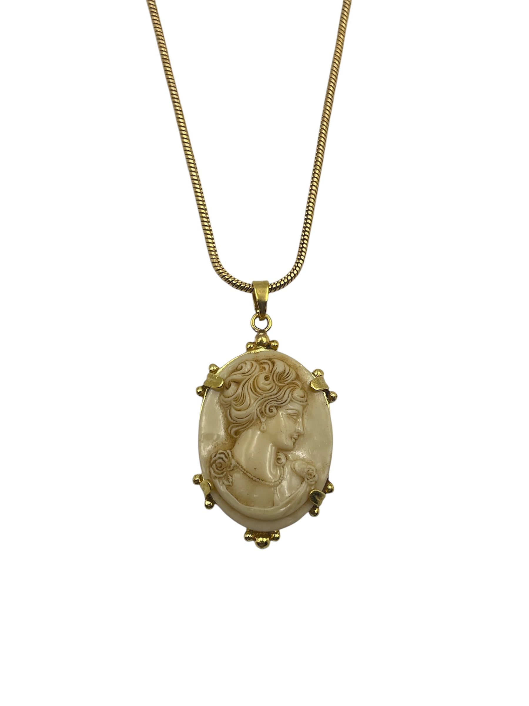 Vintage Cameo Necklace - Main View (BBS_MWCN070)