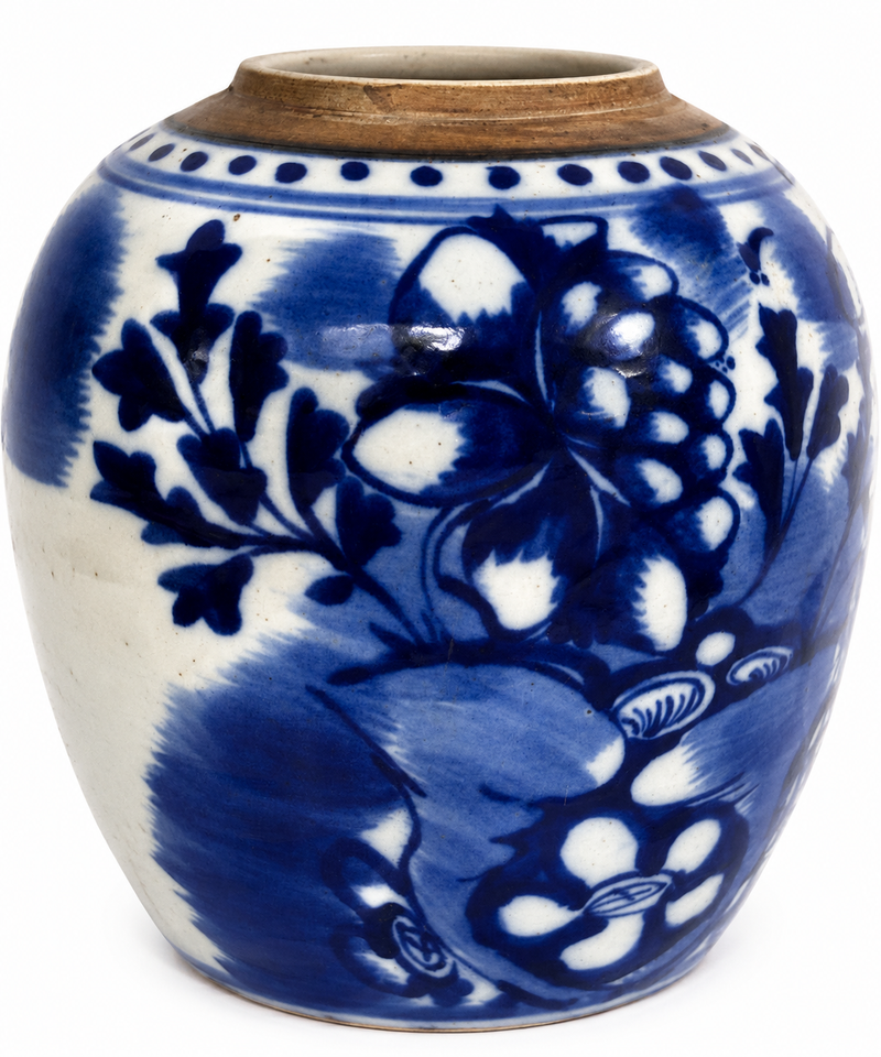 Vintage Chinese Blue Urn