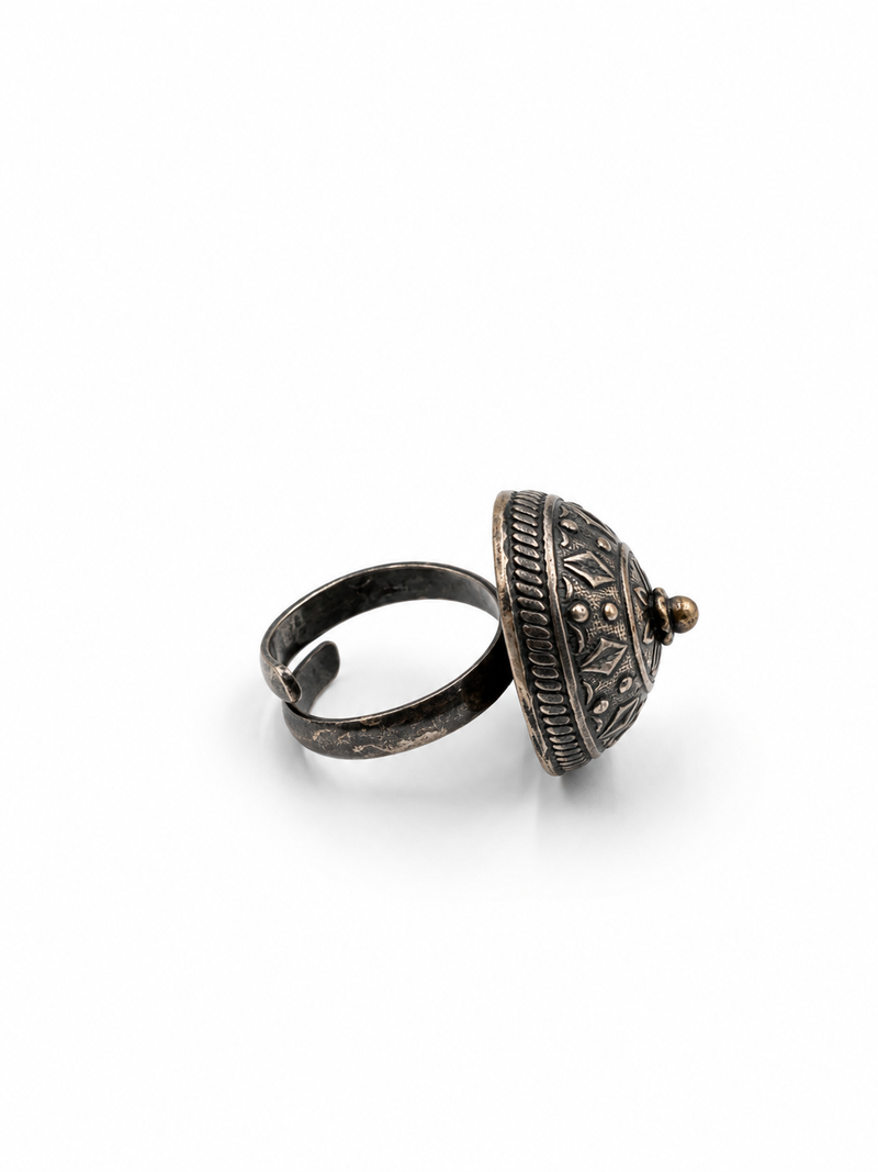 Vintage 925 Silver Ring