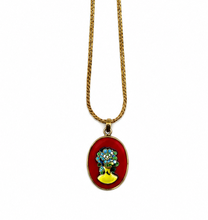 Vintage Cameo Necklace