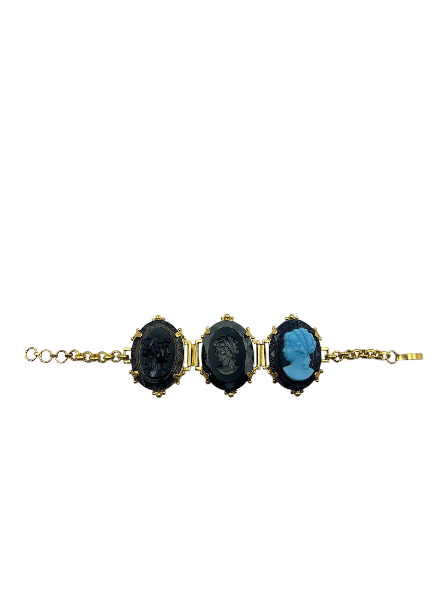 Vintage Italian Cameo Bracelet - Full Straight View (BBS_MWCB014)
